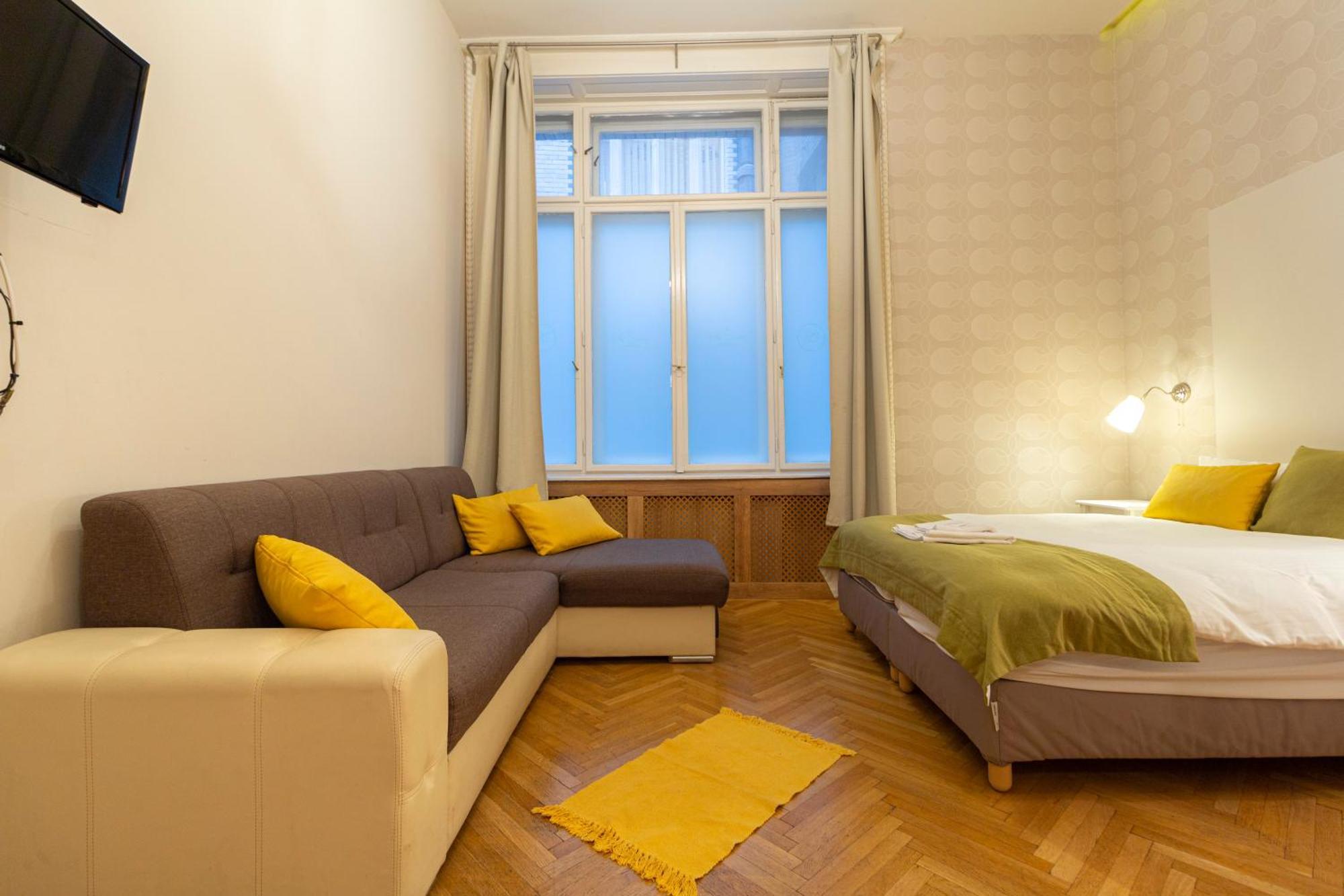 The Cream Hotel Budapest Exterior photo
